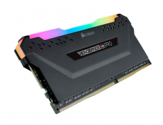 美商海盗船 8G-16GB DDR4 3600频率 台式机内存条 复仇者RGB PRO灯条